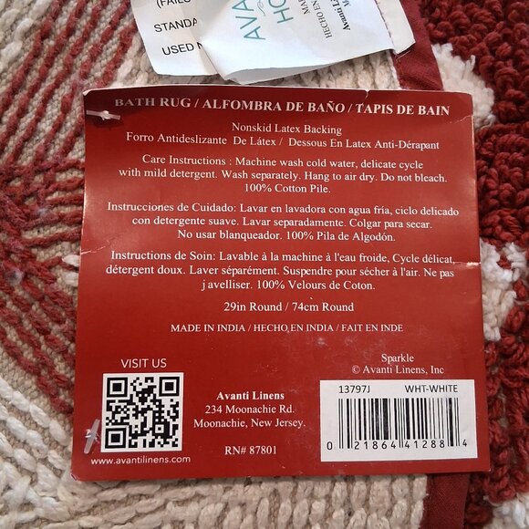 Avanti Sparkle Snowflake 29" Holiday Bath Rug - Picture 3 of 10